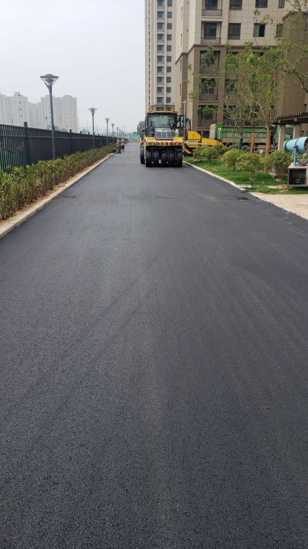 郑州沥青冷补料 沥青路面道路冷补料的全方位解析与应用指南